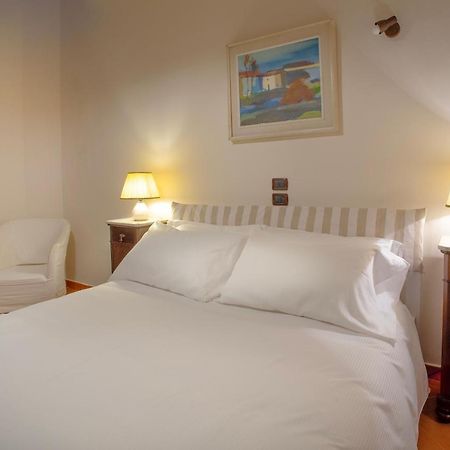 Domus Antiqua Bed & Breakfast スペッロ エクステリア 写真